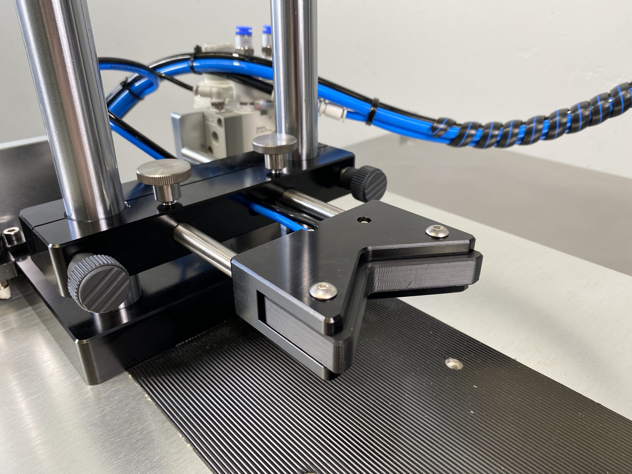 ICP-C1 Bench Top Capper - Image 3